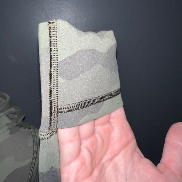 Lululemon Hooded Define Jacket *Nulu Womens 8 Incognito Camo Multi Gator Green - Picture 6 of 10